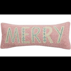 Merry Pillow
